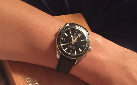 VS廠歐米茄海馬系列鋼字膠帶款腕表做工細節如何-值不值的買