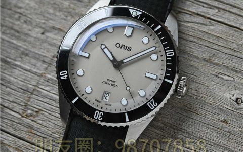 Oris推出全新 Divers Sixty-Five 腕表