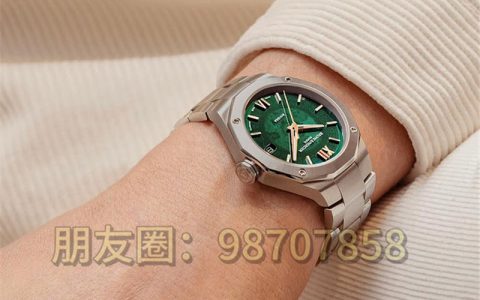 推出帶有煙熏綠色表盤的 Baume & Mercier Riviera M0A10770